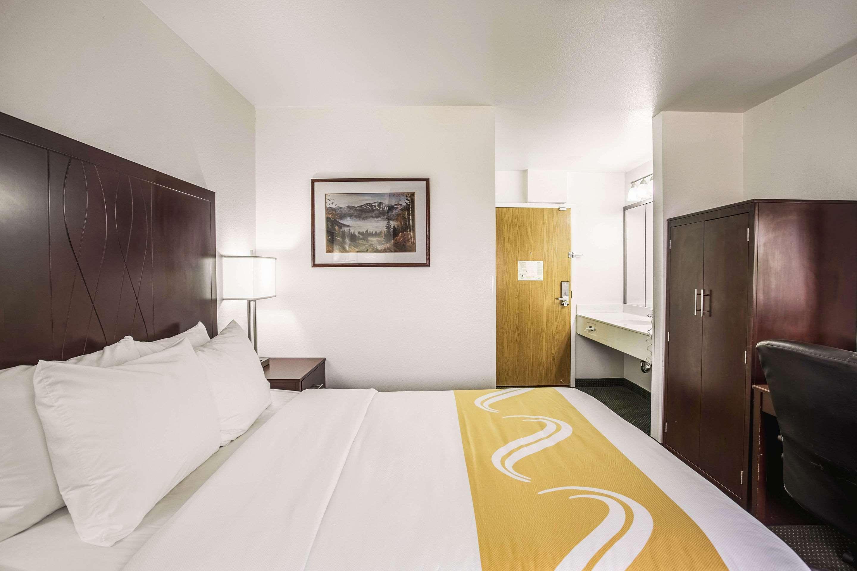 Quality Inn Belgrade - Bozeman Yellowstone Airport Ngoại thất bức ảnh