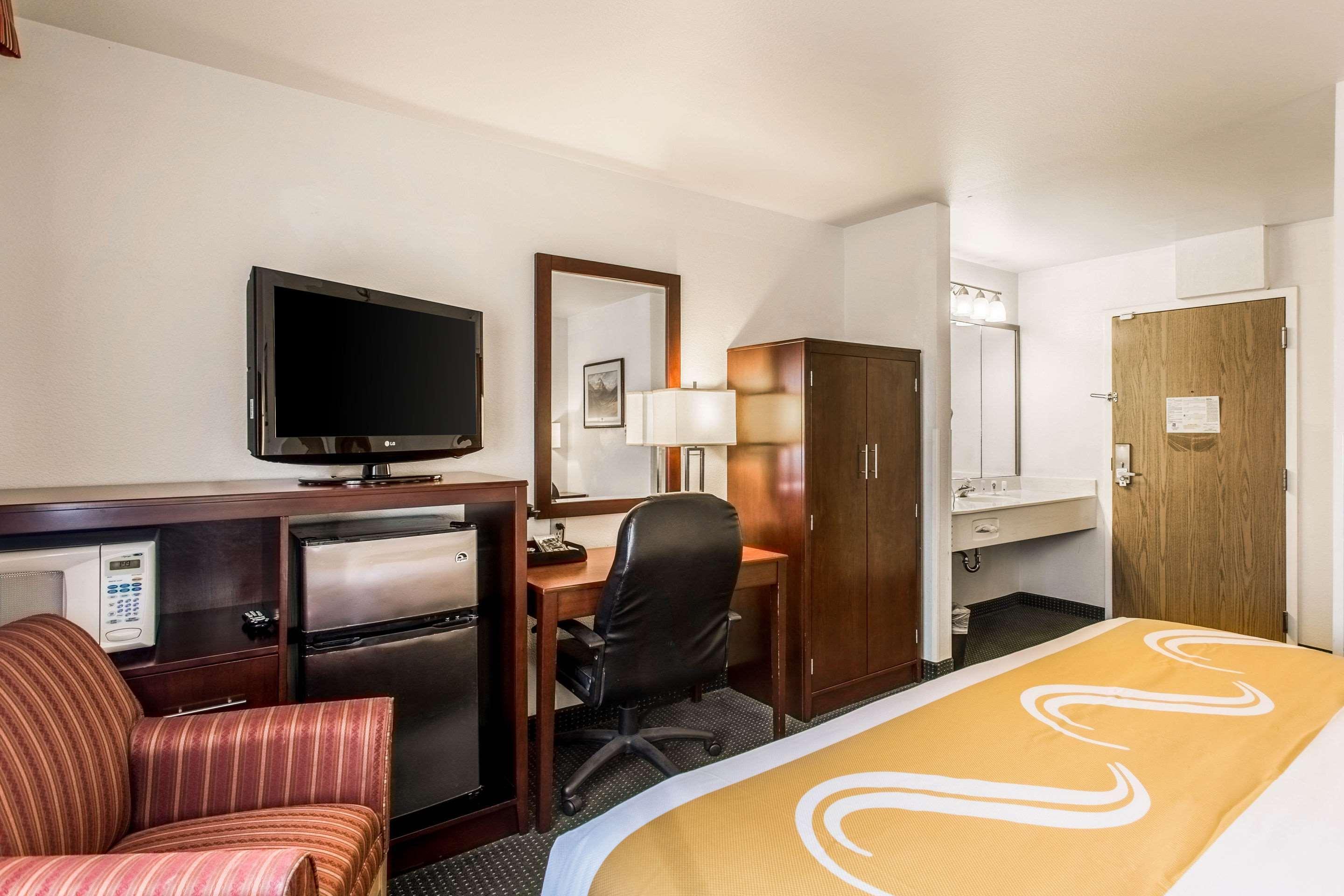 Quality Inn Belgrade - Bozeman Yellowstone Airport Ngoại thất bức ảnh