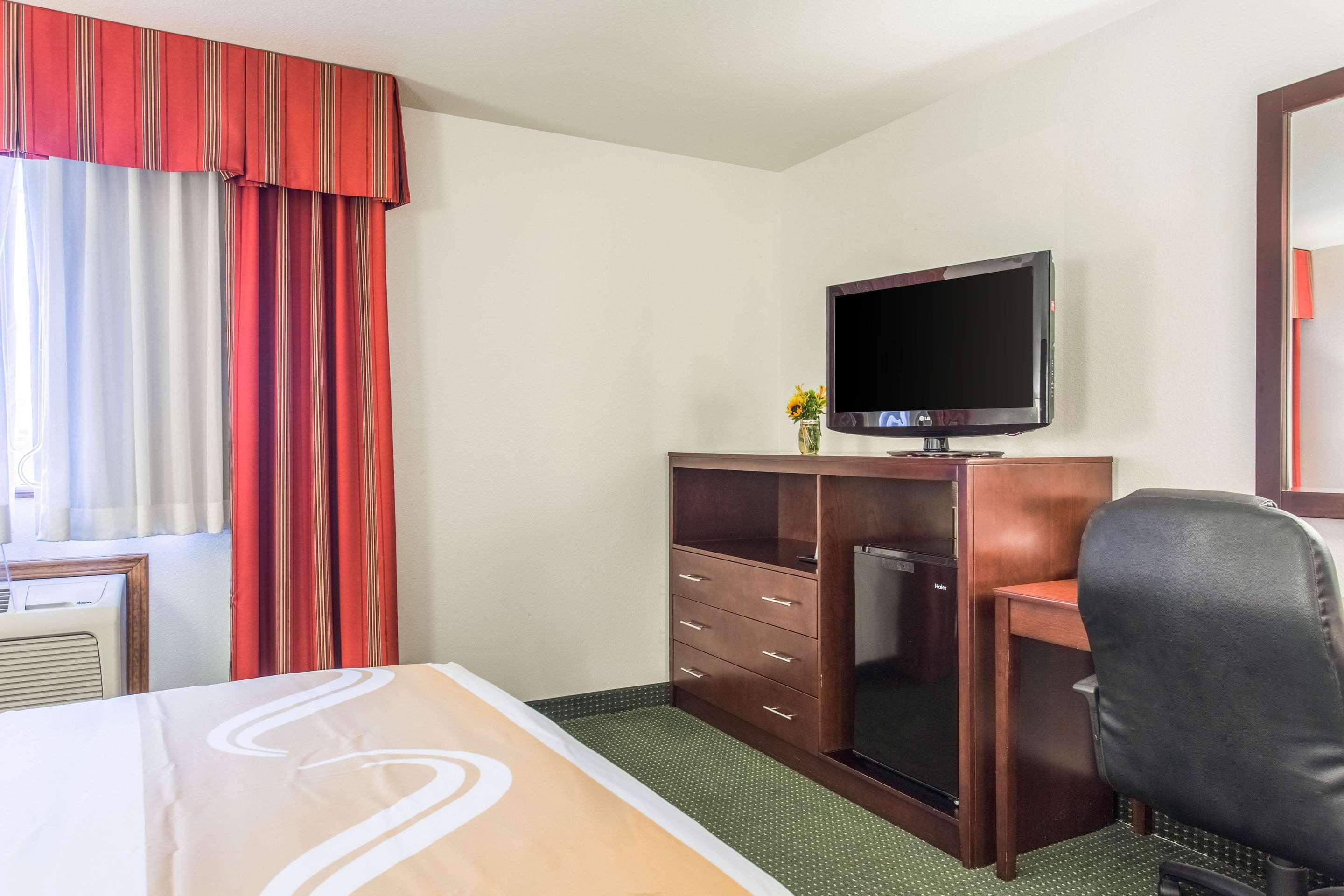 Quality Inn Belgrade - Bozeman Yellowstone Airport Ngoại thất bức ảnh