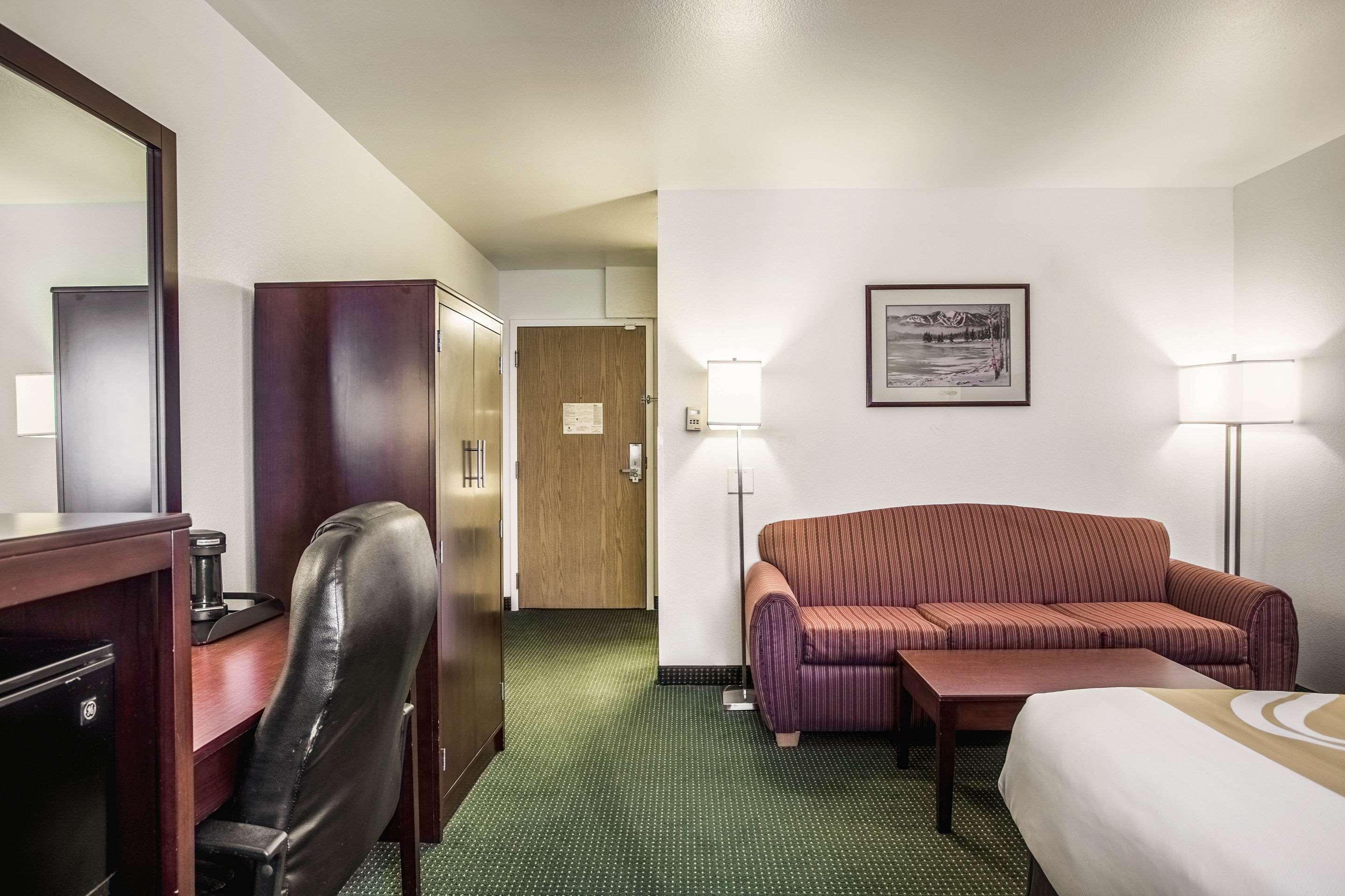 Quality Inn Belgrade - Bozeman Yellowstone Airport Ngoại thất bức ảnh