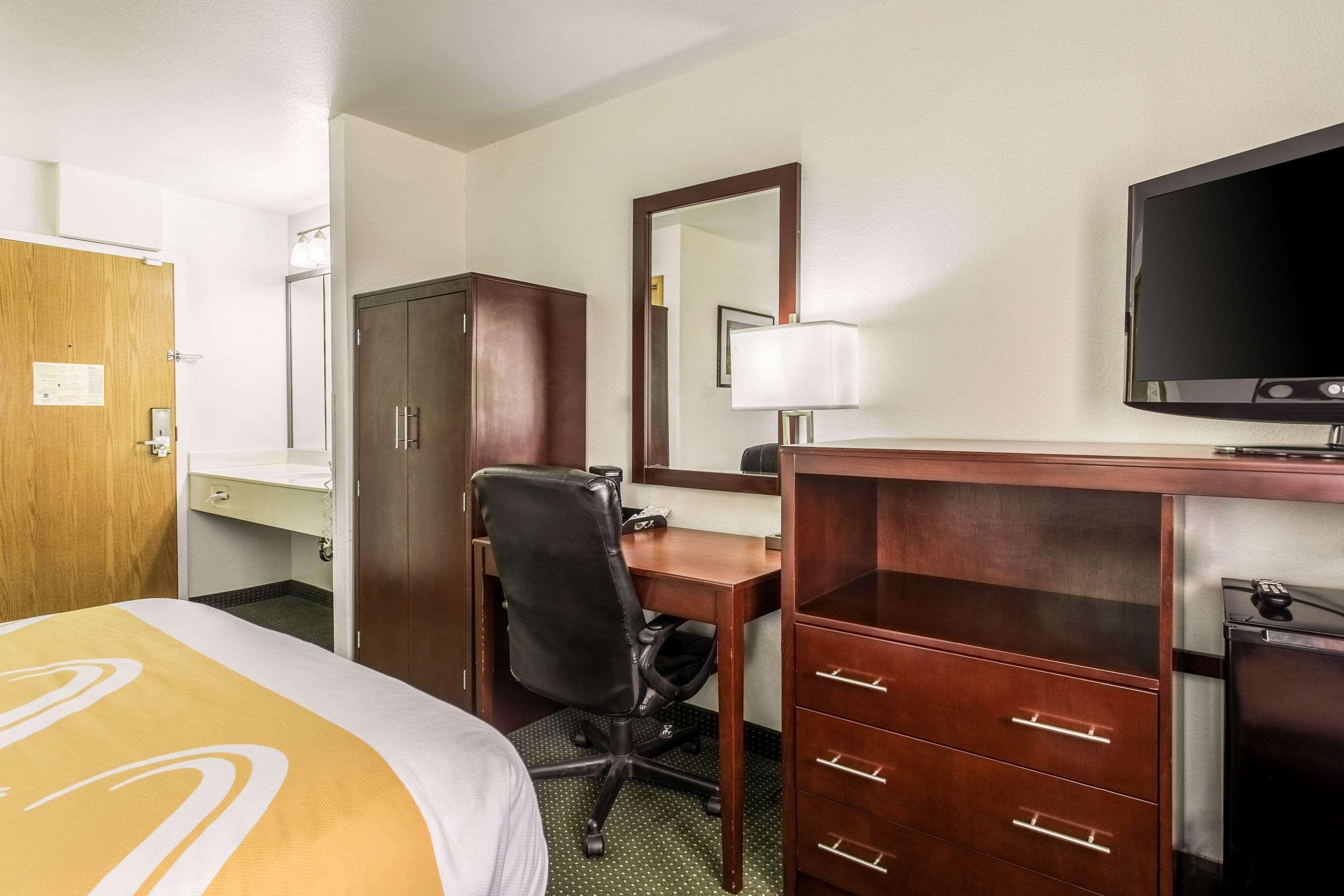 Quality Inn Belgrade - Bozeman Yellowstone Airport Ngoại thất bức ảnh