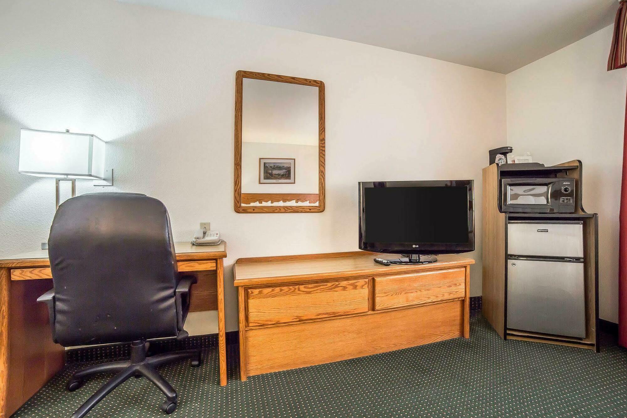 Quality Inn Belgrade - Bozeman Yellowstone Airport Ngoại thất bức ảnh